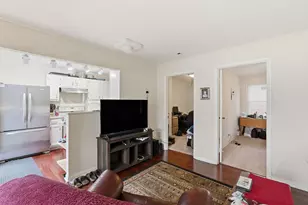 2736 Nagawicka Ave, Delafield, WI 53018 - Photo 9