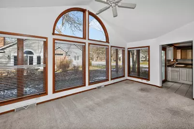 2415  Walnut Grove Ct #B, Brookfield, WI 53005 - Photo 7