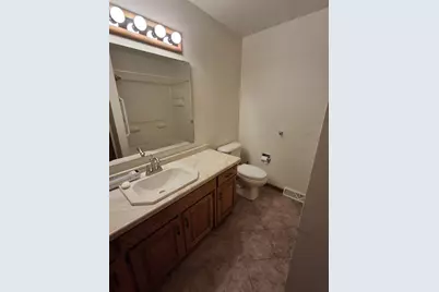 3503  Joseph Rd, Manitowoc, WI 54220 - Photo 9