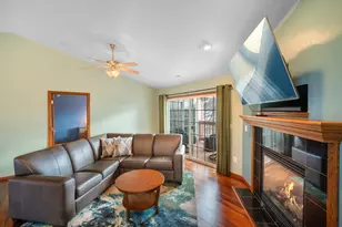 17795 W Jacob's Dr, New Berlin, WI 53146 - Photo 9