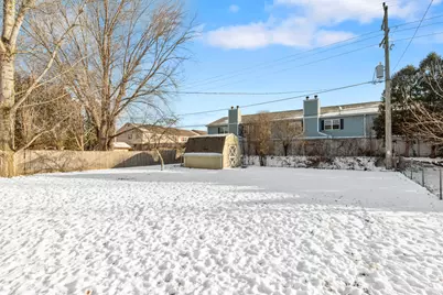 806  Memorial Dr, Kewaskum, WI 53040 - Photo 15