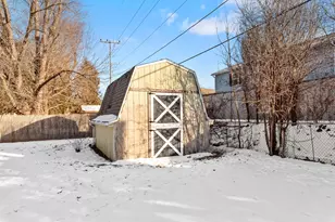 806 Memorial Dr, Kewaskum, WI 53040 - Photo 17