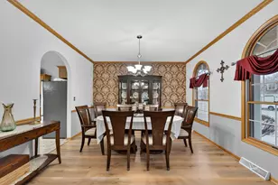 8454 Northview Dr, Pleasant Prairie, WI 53158 - Photo 11