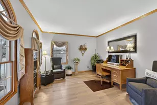 8454 Northview Dr, Pleasant Prairie, WI 53158 - Photo 3