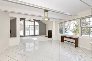 110 Eagle Pointe Dr, Delavan, WI 53115 - Photo 11