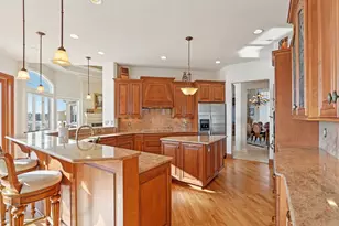 1701 E Bristlecone Dr, Hartland, WI 53029 - Photo 27