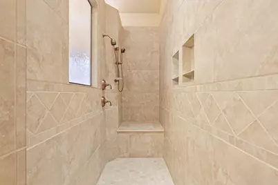 1701 E Bristlecone Dr, Hartland, WI 53029 - Photo 49