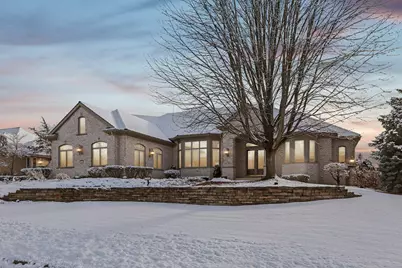 1701 E Bristlecone Dr, Hartland, WI 53029 - Photo 3