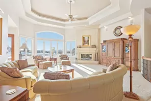 1701 E Bristlecone Dr, Hartland, WI 53029 - Photo 23