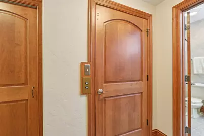 1701 E Bristlecone Dr, Hartland, WI 53029 - Photo 55