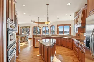 1701 E Bristlecone Dr, Hartland, WI 53029 - Photo 29