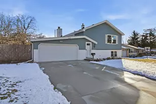 1963 Cascade Dr, Waukesha, WI 53188 - Photo 23