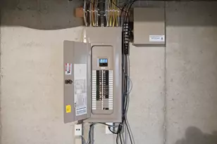 9304 W Mount Zion Dr, Milwaukee, WI 53224 - Photo 13