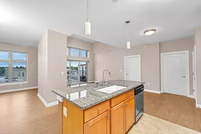 141  Main St #420, Racine, WI 53403 - Photo 5