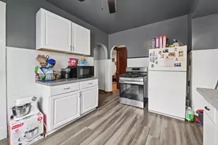 2200 S 84th St, West Allis, WI 53227 - Photo 7