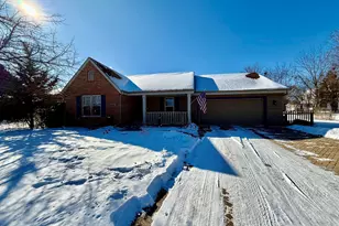 S85W19635 Colonial Ct, Muskego, WI 53150 - Photo 1