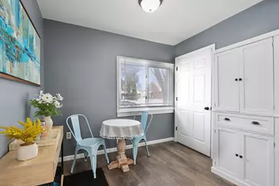 433 W Martin Ln, Milwaukee, WI 53207 - Photo 11