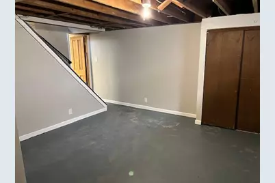 6119 N Spencer Pl, Milwaukee, WI 53218 - Photo 11