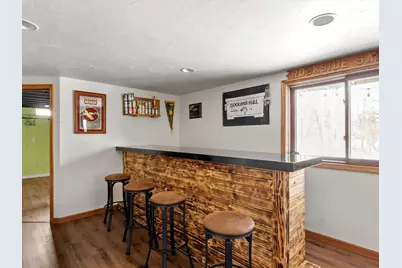 2440  Victoria Dr, Manitowoc Rapids, WI 54220 - Photo 17