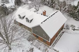 2003 S Valley Spring Dr, New Berlin, WI 53151 - Photo 55