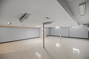 2003 S Valley Spring Dr, New Berlin, WI 53151 - Photo 47