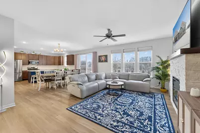 9594 S Sophia Ct, Franklin, WI 53132 - Photo 3