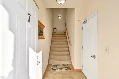 12248 W Virginia Cir #7, Franklin, WI 53132 - Photo 3