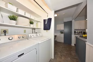 4043 N 110th St, Milwaukee, WI 53222 - Photo 33