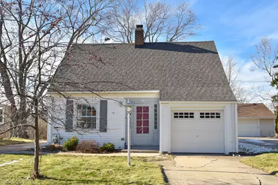 4043 N 110th St, Milwaukee, WI 53222 - Photo 1