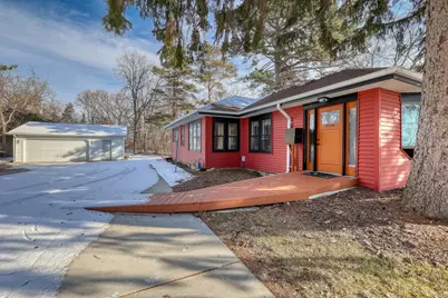 N50W34710  Wisconsin Ave, Oconomowoc, WI 53069 - Photo 33
