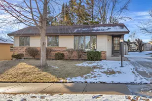 604 Robin St, West Bend, WI 53090 - Photo 1