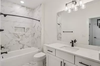 2108  Bluestem Dr #1302, Waukesha, WI 53189 - Photo 21