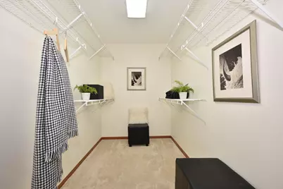 359  Hartford Sq #5, Hartford, WI 53027 - Photo 13