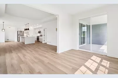 2117  Bluestem Dr #0202, Waukesha, WI 53189 - Photo 13