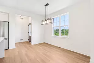 2127 Bluestem Dr, Waukesha, WI 53189 - Photo 7