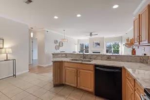 1220 E Locust St, Milwaukee, WI 53212 - Photo 11