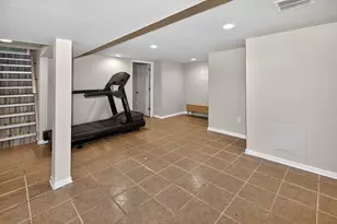 424 E Waterford Ave, Milwaukee, WI 53207 - Photo 19