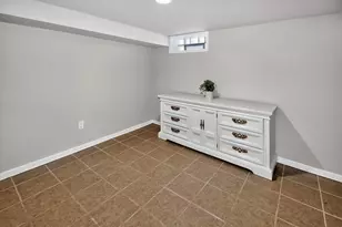 424 E Waterford Ave, Milwaukee, WI 53207 - Photo 21