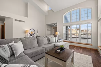 6001  Alburg Ave, Racine, WI 53406 - Photo 5