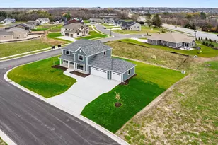 N56W20887 Carnoustie Way, Menomonee Falls, WI 53051 - Photo 37