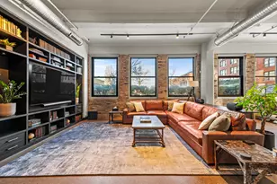 400 N Broadway, Milwaukee, WI 53202 - Photo 7