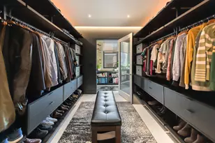 400 N Broadway, Milwaukee, WI 53202 - Photo 43