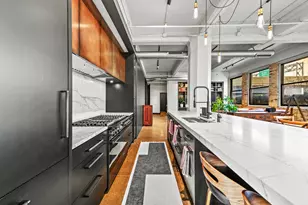 400 N Broadway, Milwaukee, WI 53202 - Photo 21