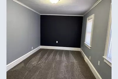 644 W 6th Ave, Oshkosh, WI 54902 - Photo 9