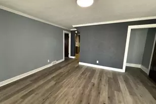 644 W 6th Ave, Oshkosh, WI 54902 - Photo 15