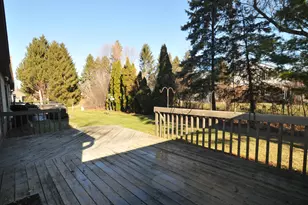 3892 S Oakbrook Dr, Greenfield, WI 53228 - Photo 3