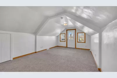 918  Swift Ave, Sheboygan, WI 53081 - Photo 13