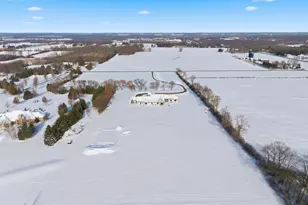 1829 W Mill Rd, Jackson, WI 53037 - Photo 55