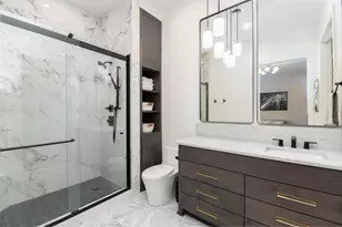 1829 W Mill Rd, Jackson, WI 53037 - Photo 35