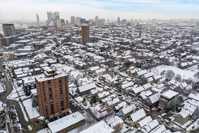 1850 N Warren Ave, Milwaukee, WI 53202 - Photo 29